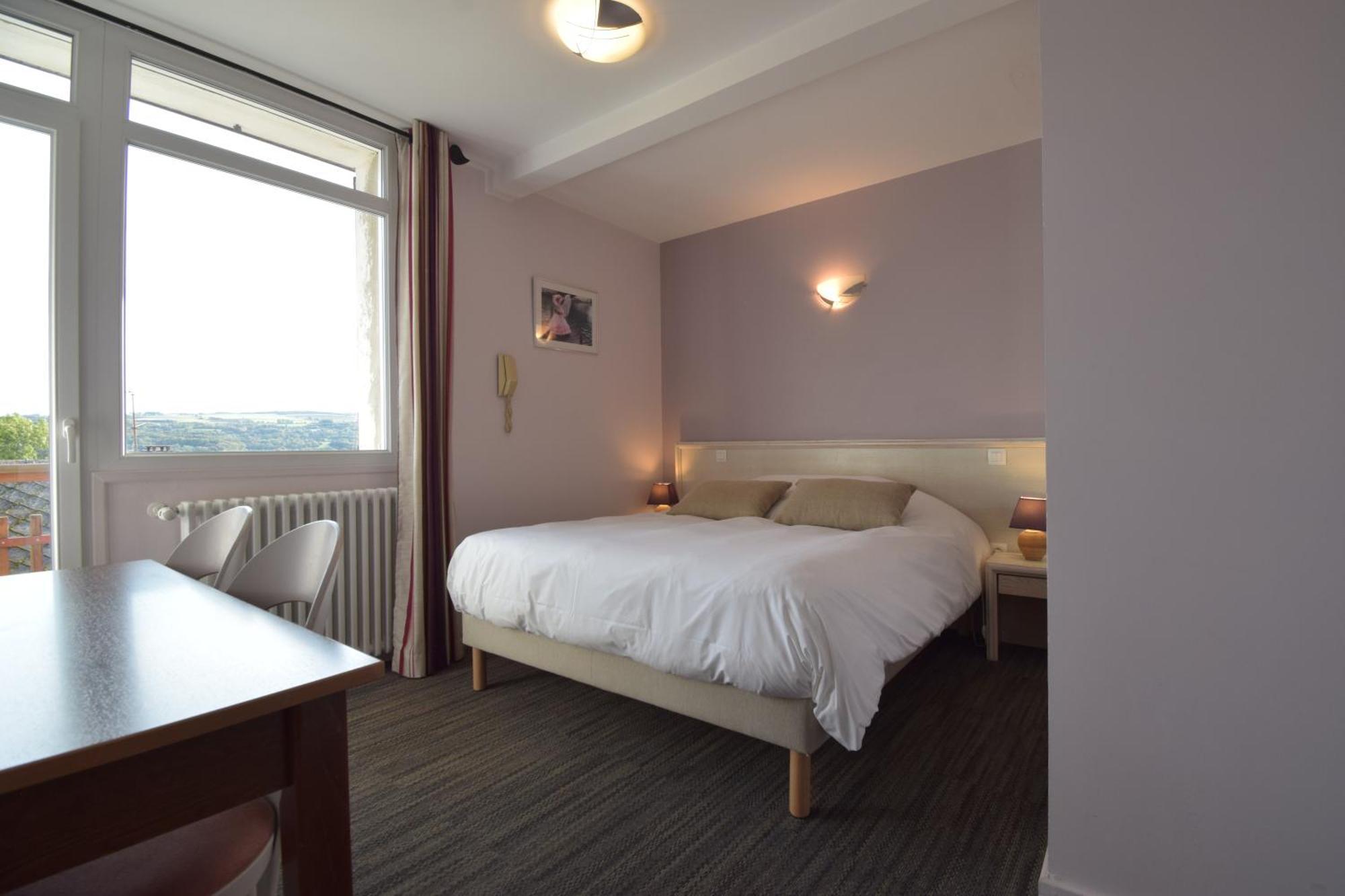 Hotel Les Chenets Saint-Julien-en-Champsaur المظهر الخارجي الصورة
