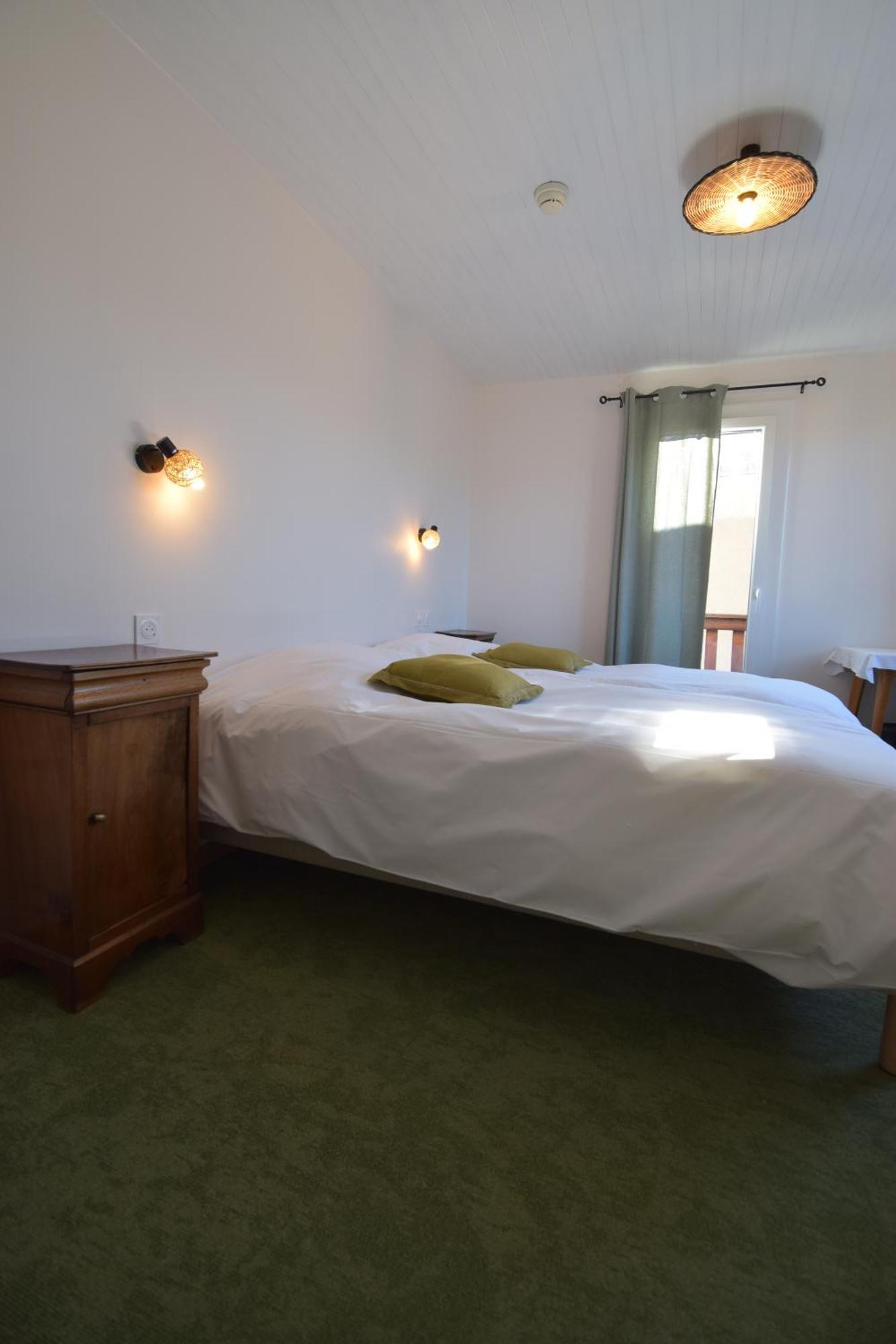Hotel Les Chenets Saint-Julien-en-Champsaur المظهر الخارجي الصورة